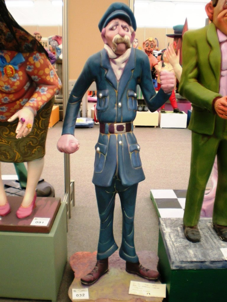 Totfalles: Doctor Serrano-Carlos Cervera